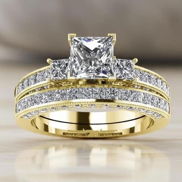 Gold Plated S925 Sterling Silver 2.5ct Princess Cut CZ Ring Set Size 6